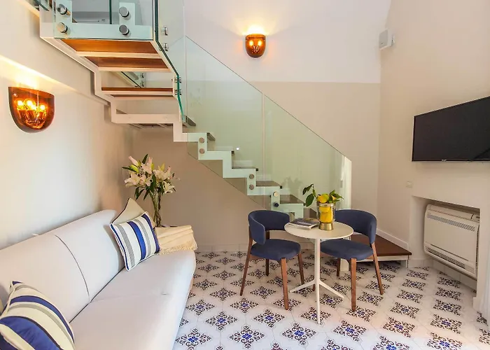 Diecisedici Vendégház Amalfi