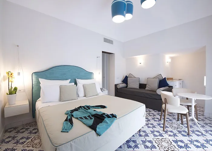 Diecisedici Vendégház