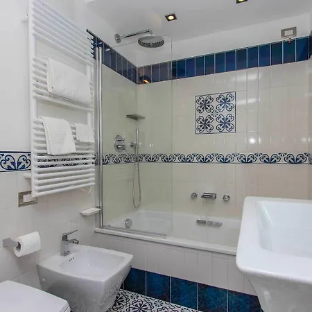 ディエチセディチ 4*