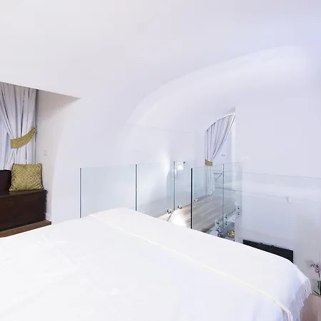 ゲストハウス ディエチセディチ 4*